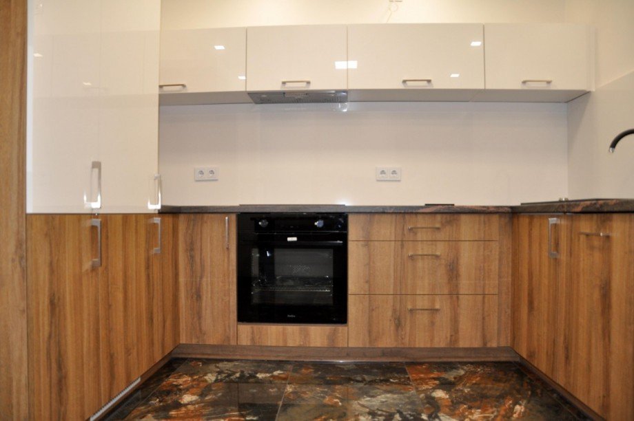 fast neue Einbauk�che inklusive Etagenwohnung Herdecke