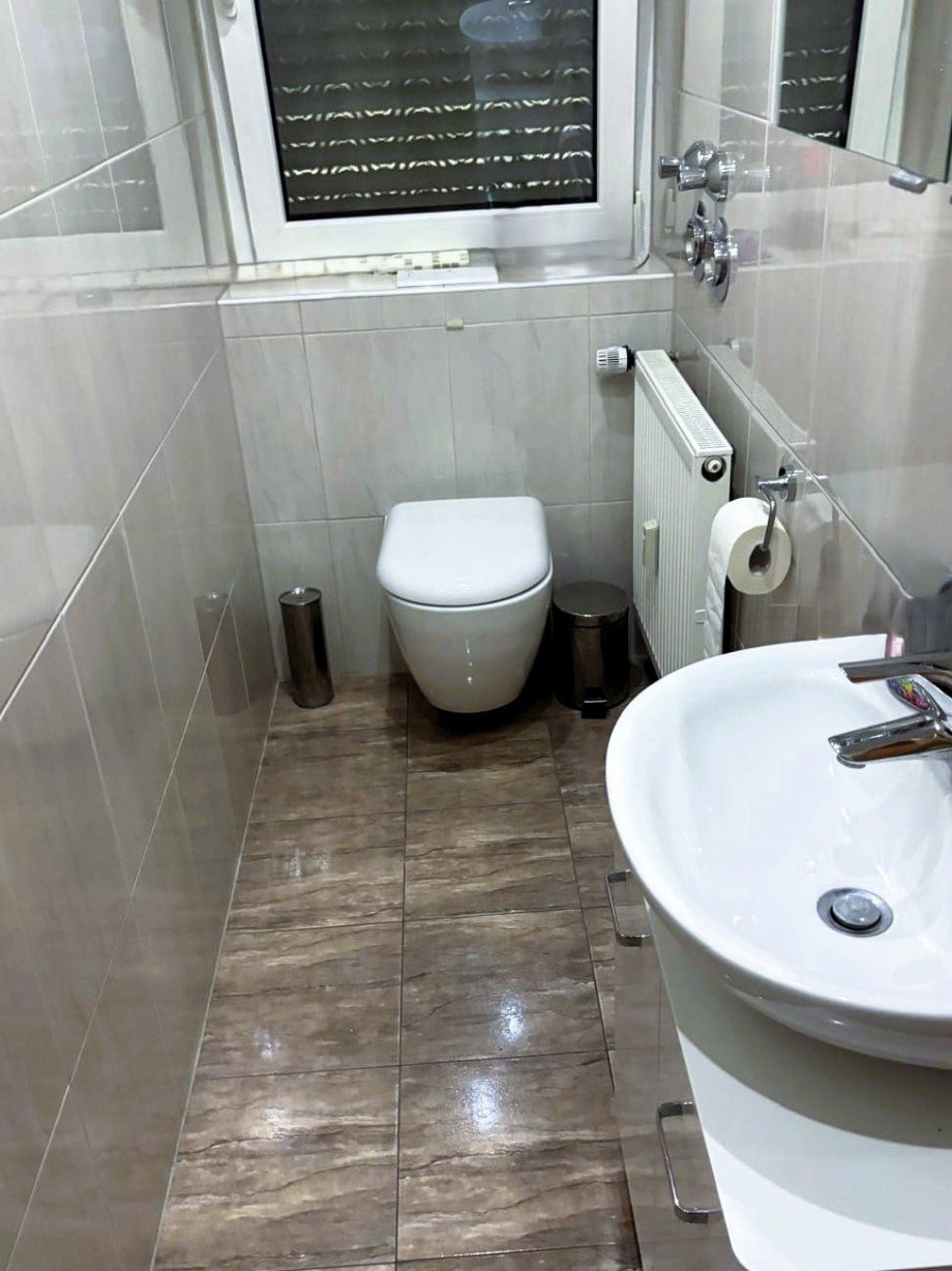 Gewerbeeinheit WC Mehrfamilienhaus Essen