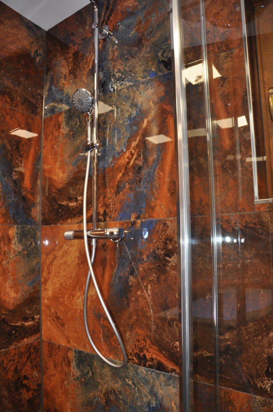 gro�e Dusche Etagenwohnung Herdecke